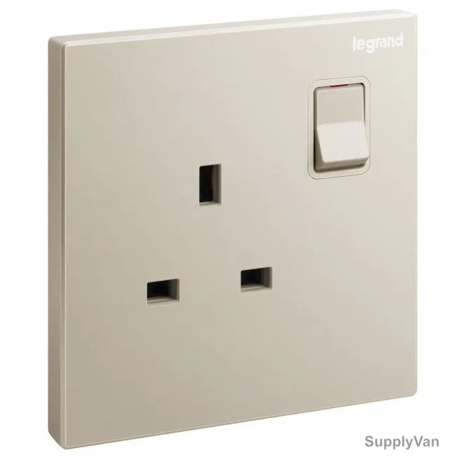 Legrand Switched Socket, 282432-C2, Galion, 13A, 250V, 1P, Champagne