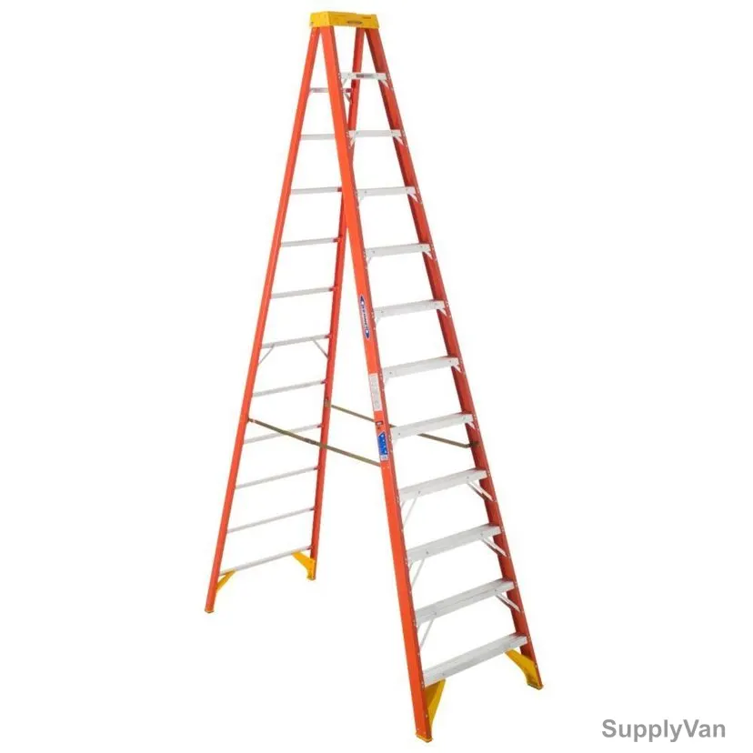Altec Werner Step Ladder, 6212, 12 Steps, 3.62 Mtrs, 136 Kg Weight Capacity