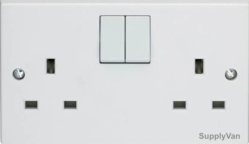 Tenby Switched Socket, 7028, 2 Gang, 13A, 250VAC