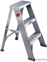 Altec Werner Step Stool Ladder, 150-4, 2 Steps, 0.66 Mtrs, 100 Kg