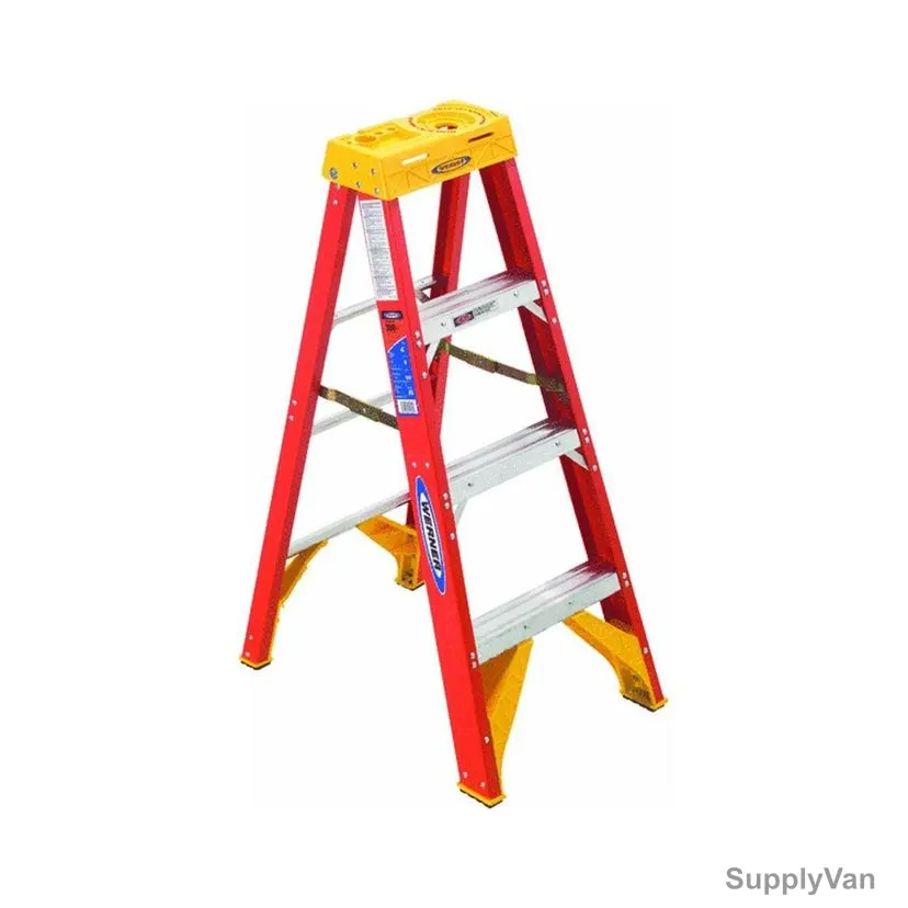 Altec Werner Step Ladder, 6204, 4 Steps, 1.12 Mtrs, 136 Kg Weight Capacity