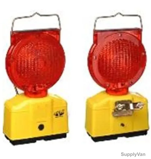 Sci Solar Flashing Light With Bracket, S1317RED, Red
