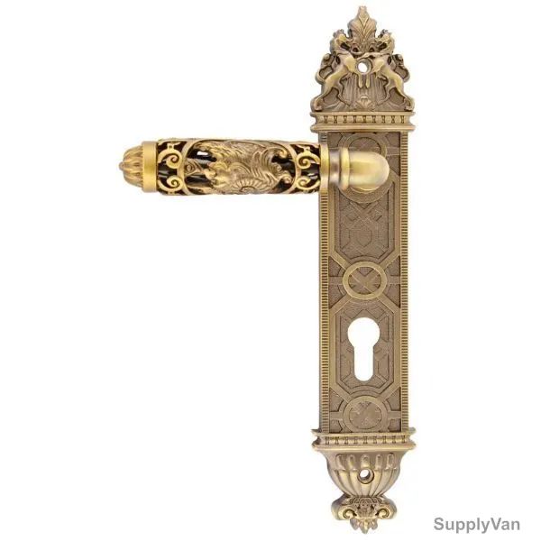 Apt Lever Handle Brass With Lock, Brown