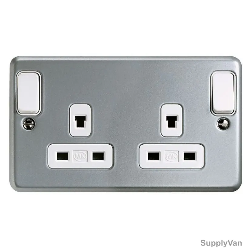 Mk Dual Pole Electrical Switch Socket, K1248ALM, Metalclad Plus, 2 Gang, 2 Way, 13A, Aluminium